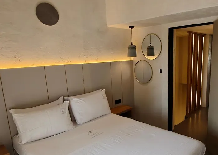 Celestial Luxury Nikíti